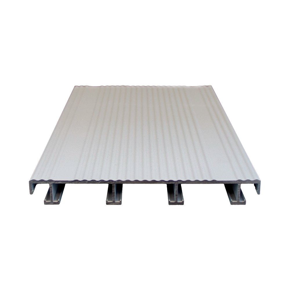 sanFLOOR 162 Terrassendiele gerillt - RAL 9006 Textur weißaluminium Vorderansicht 